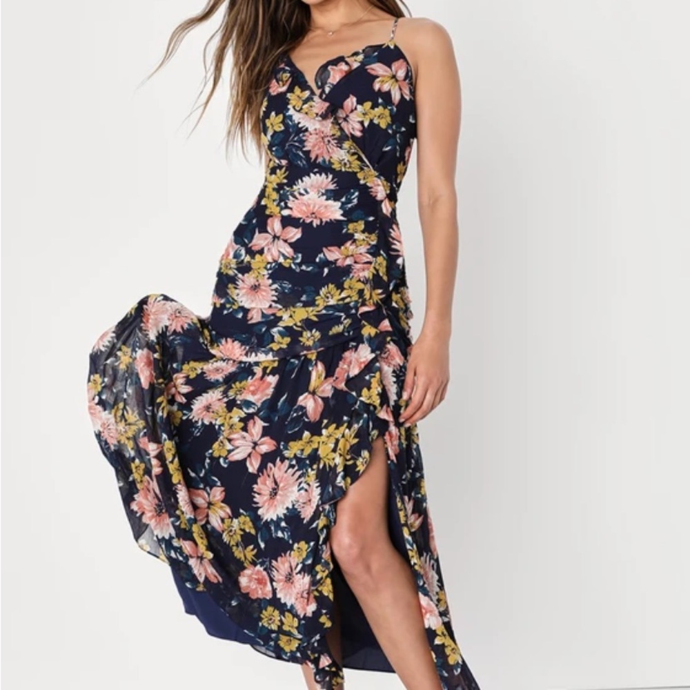 NWT Women’s Fairy Whimsical Lulus Navy Floral Print Maxi Dress